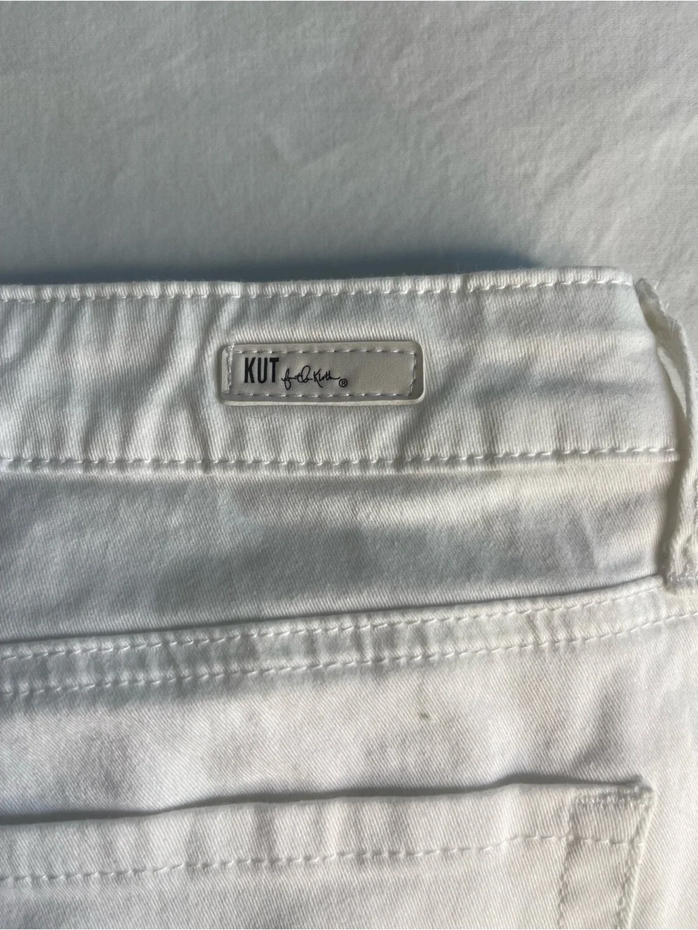 Kut from‎ the Kloth White Straight-Leg Distressed Jeans